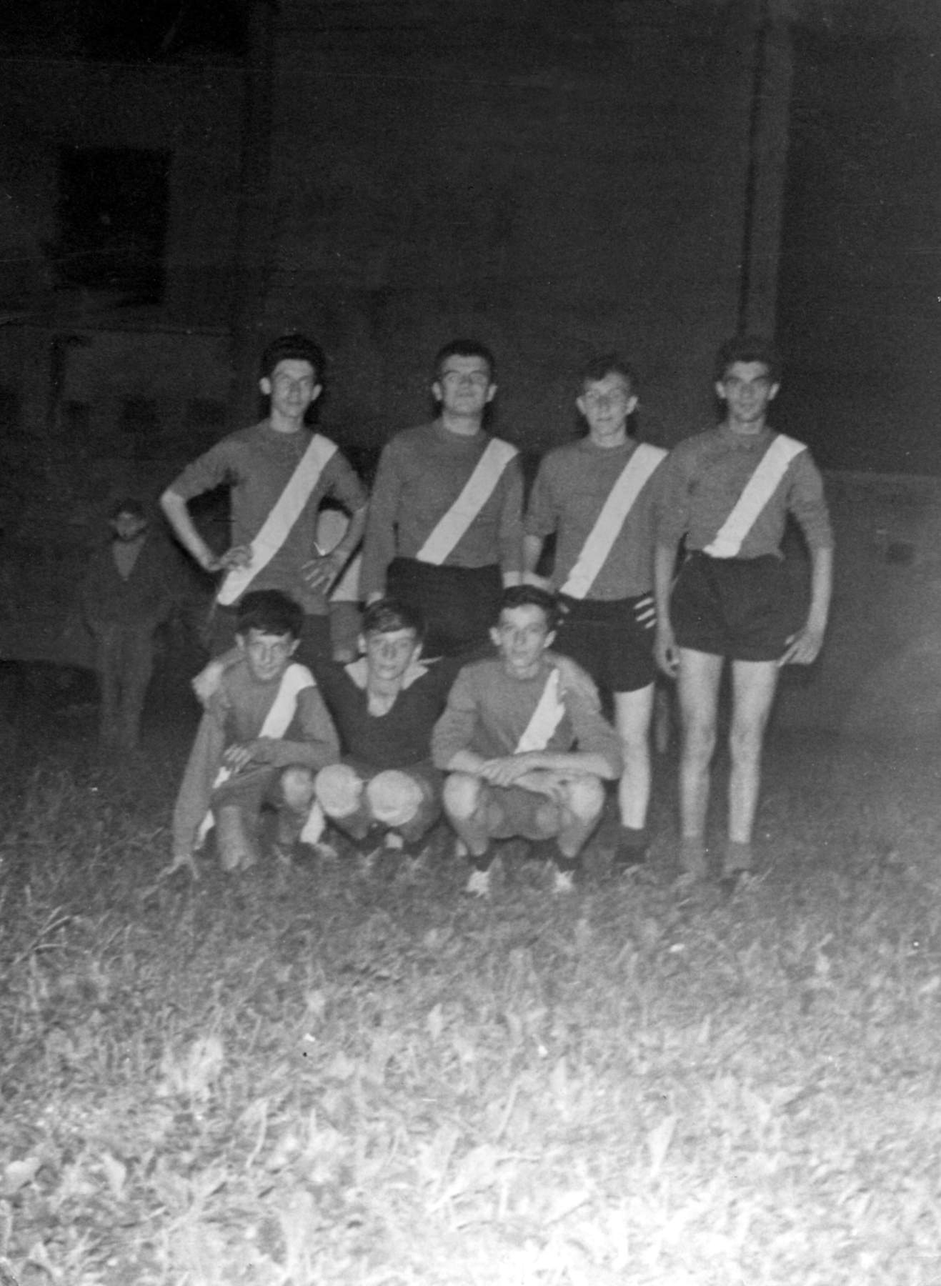 Ci sono Luigino Poloni, Gino Merlo, Franco Bonora, Angelo Bonora, Sergio Favero, Alcide Giacometti, Rino Bandiera.