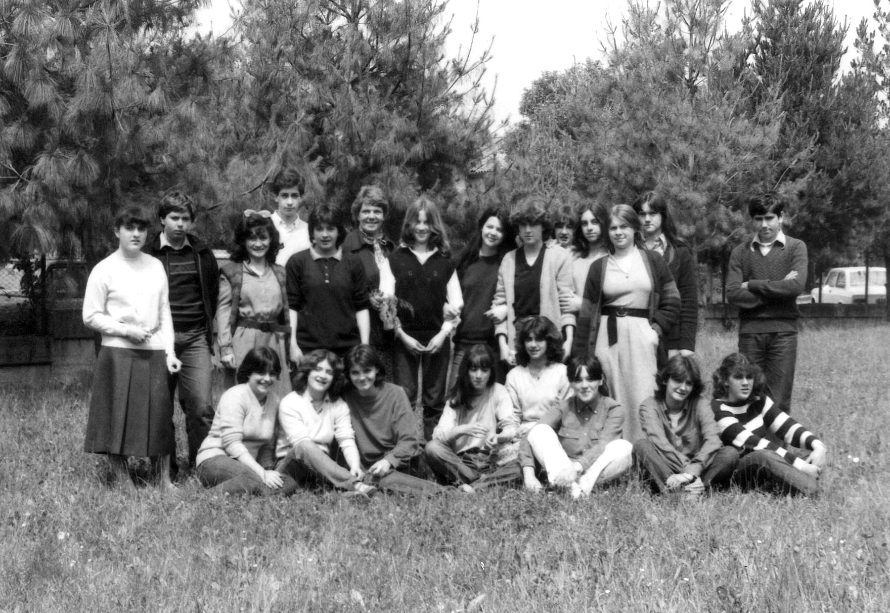 Ci sono:  Susin Morena, Giacometti Daniele, Visentin Roberto, Zuccolotto Elisabetta, prof ? Luciano, Vettoretto Funny, Vendramini Roberta, Bessegato Lorella, Bolzonello Wanda, DAmbroso Annalisa, Quagliotto Santino, Dall Acqua Elena, Andreola Maria Elisa, Din Manuela, Fracasso Cristina, Ba Oriella, Pace Emanuela, Palazzo Rossella.