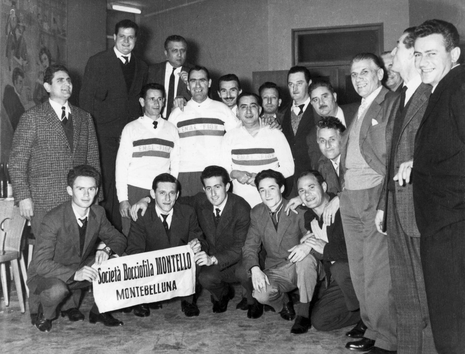 Cena sociale della bocciofila Montello, anno 1963. Marchi Alfredo, Scrivante Elio, Durante Cesare, Caverzan Alfredo, Michelon Lucio, Santolin Luciano, Simeoni Rino, Poloni Nildo, Bordin Rino.