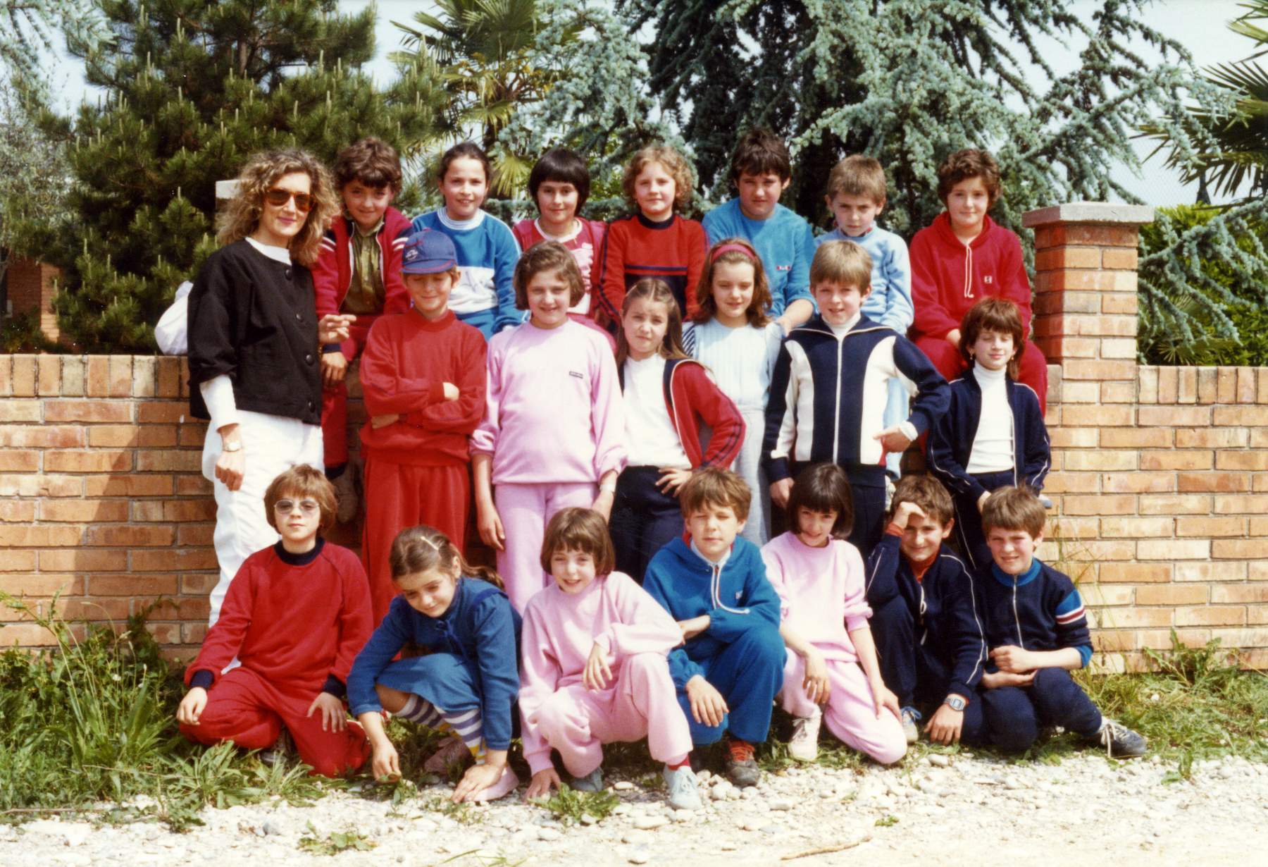 Maestra ??, Michele Spadetto, Brombal Tania, Piovesan Roy, Basso Tammara, Bianchin Luca, Daniel Elvis, Pellizzari Monica, Garbuio Michele, Bordin Mara, Cavasin Luana, Gallina ?, Precoma Cosma, Poloniato Michela, Vendramini Rita, Bandiera ?, Robazza Maila, Dal Din ?, Forato Martina e Franco Gianluca.
