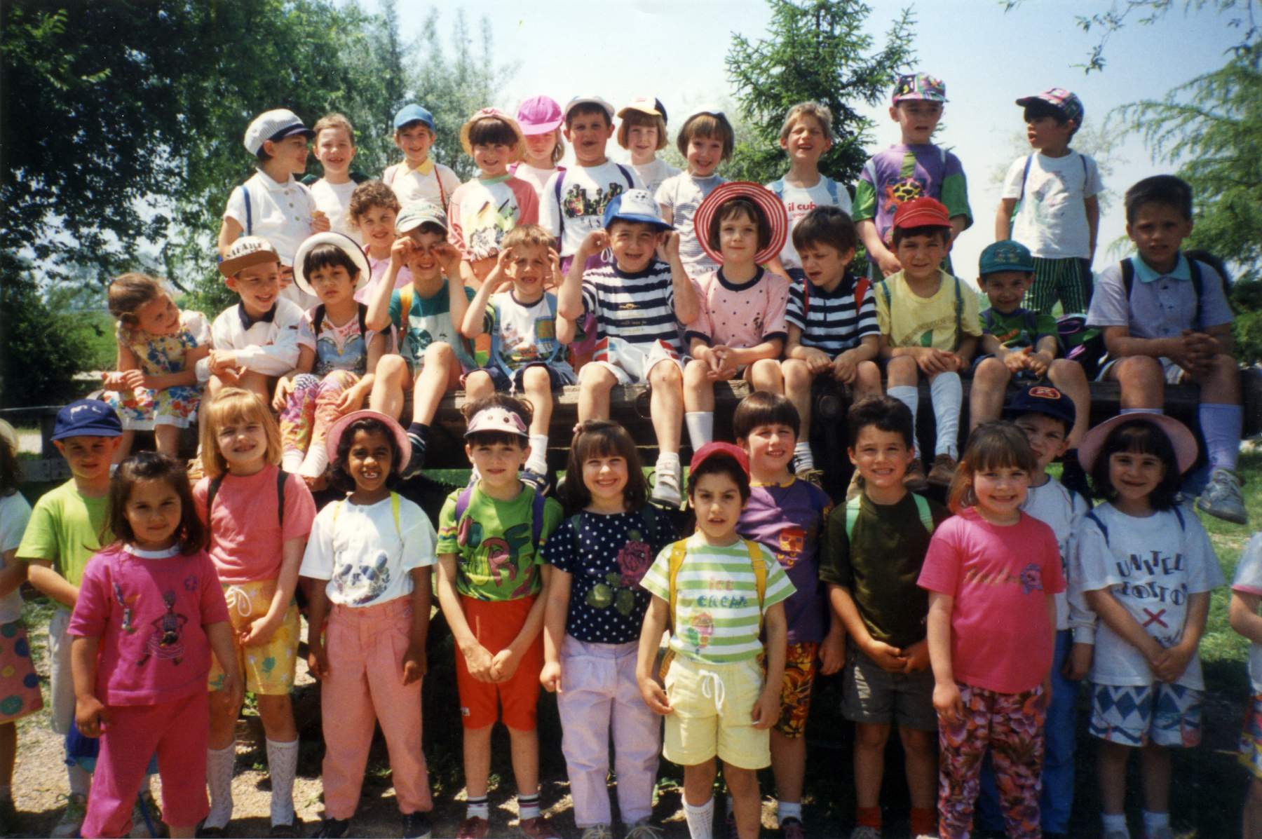 Gita scolastica classe 1985. Precoma Susy, Stefano Colla, Spadetto Irene, Bordin Irene, Maschio Michele, Rossi Simone, Dal Molin Irene, Polo Laura e altri